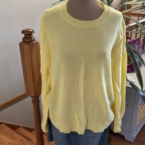 J Crew women’s cashmere sweater. Size Large.